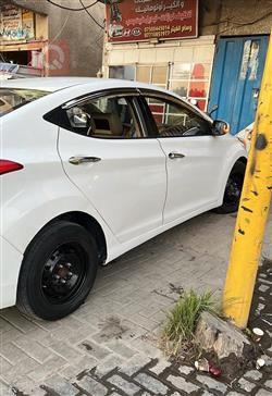 هیوندای ئەلەنترا